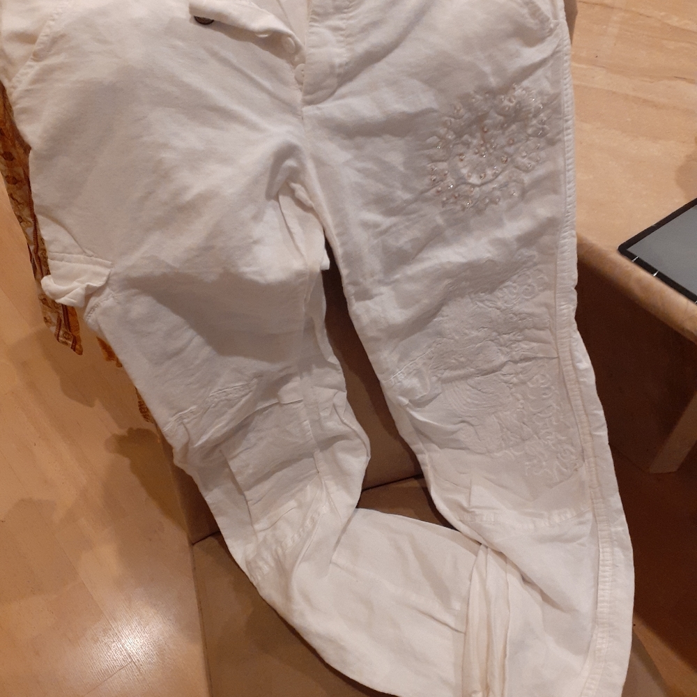 Women white cotton loose summery pants